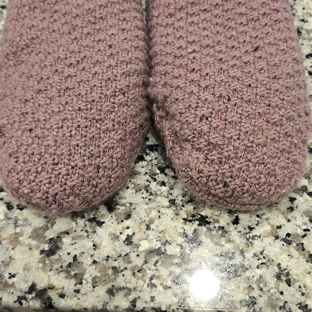 UGG NESSIE COZY FLEECE CROCHET KNIT SLOUCHY SOCKS. MAUVE FOG. NO TASSLES.